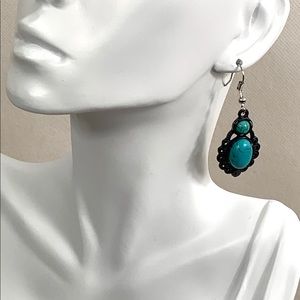 Bundle Turquoise Earring & Bracelet